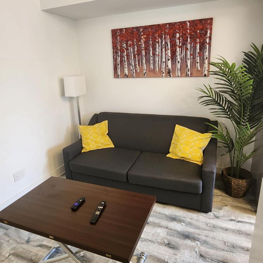 Stylish Townhome Gem With Several Amenities Just Minutes To The Falls ไนแอการาฟอลส์ ภายนอก รูปภาพ