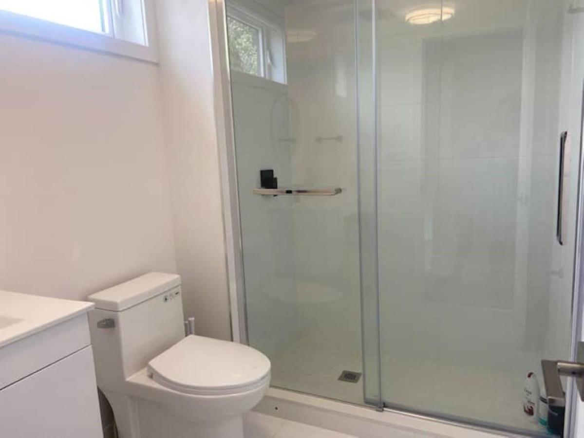 Stylish Townhome Gem With Several Amenities Just Minutes To The Falls ไนแอการาฟอลส์ ภายนอก รูปภาพ